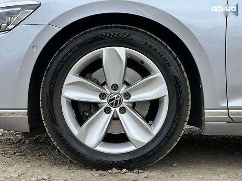 Volkswagen Passat 2022 - фото 22