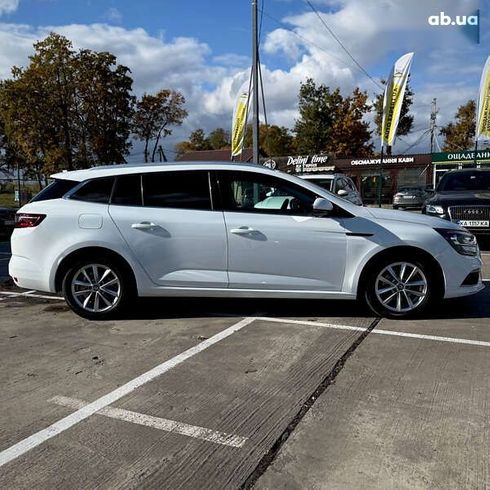 Renault Megane 2018 - фото 2