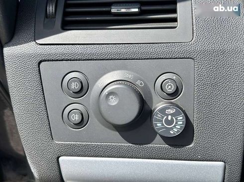Opel Zafira 2011 - фото 16