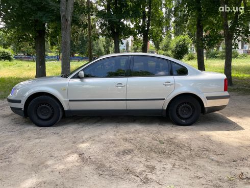 Volkswagen passat b5 1999 серый - фото 15