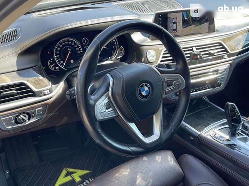 BMW 7 серия 2017 - фото 15