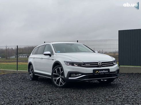 Volkswagen passat alltrack 2020 - фото 15