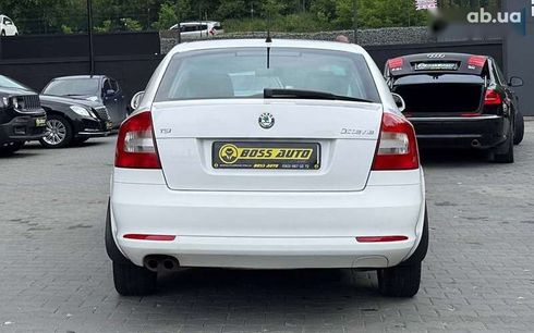 Skoda Octavia 2011 - фото 5