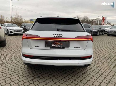 Audi E-Tron 2021 - фото 5