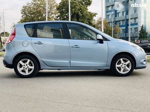 Renault Scenic 2010 - фото 8