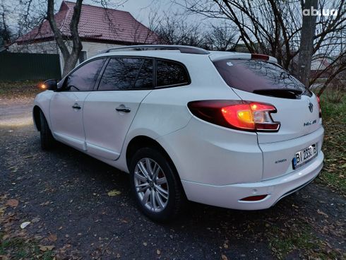 Renault Megane 2012 белый - фото 2