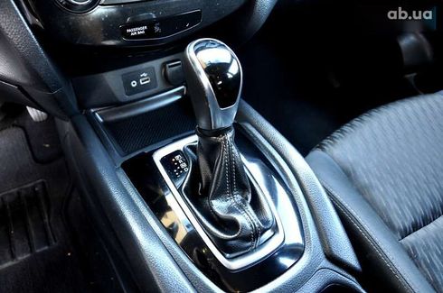 Nissan Rogue 2018 - фото 30