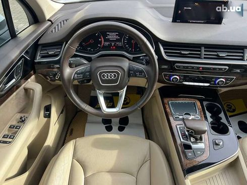 Audi Q7 2017 - фото 23