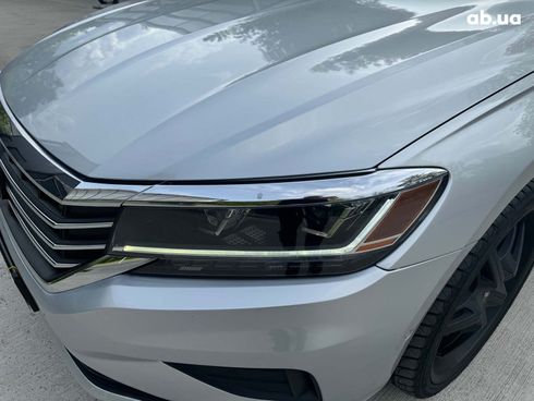 Volkswagen Passat 2019 серый - фото 12