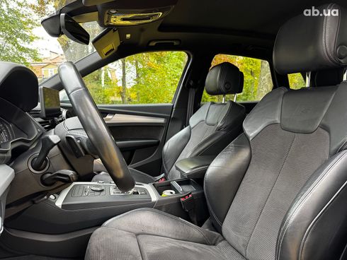 Audi SQ5 2019 белый - фото 19