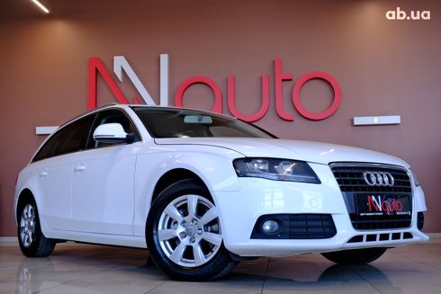 Audi A4 2010 белый - фото 4