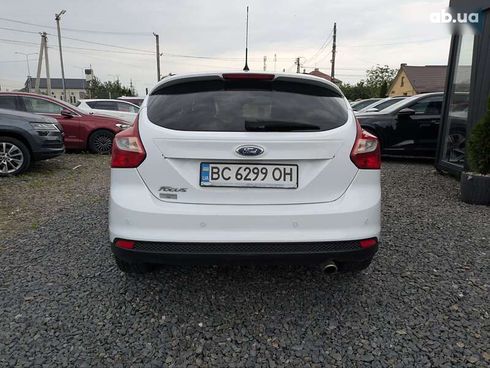 Ford Focus 2011 - фото 7