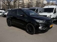 Купити Ford Kuga 2017 бу в Києві - купити на Автобазарі