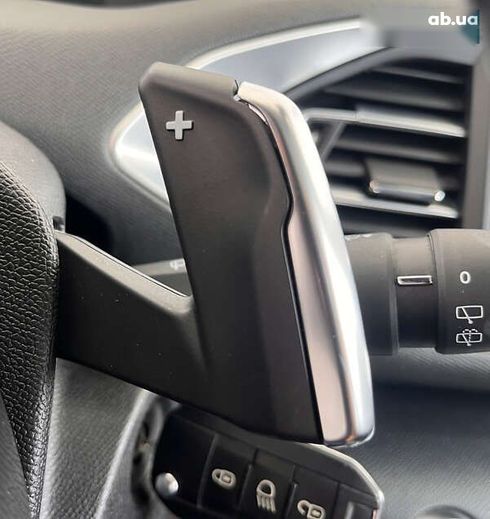 Peugeot 308 2021 - фото 17