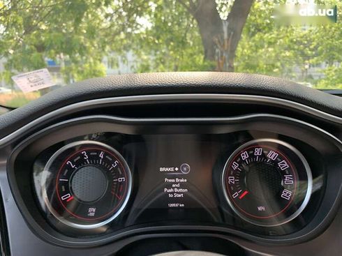 Dodge Challenger 2020 - фото 26
