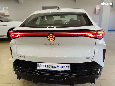 Volkswagen ID. Unyx 2024 - фото 13
