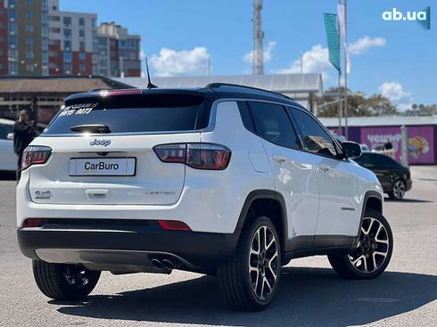 Jeep Compass 2019 - фото 10