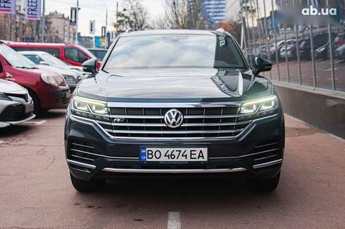 Volkswagen Touareg 2019 - фото 7