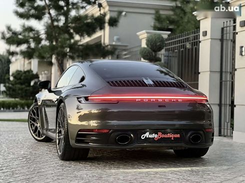 Porsche 911 2019 - фото 16
