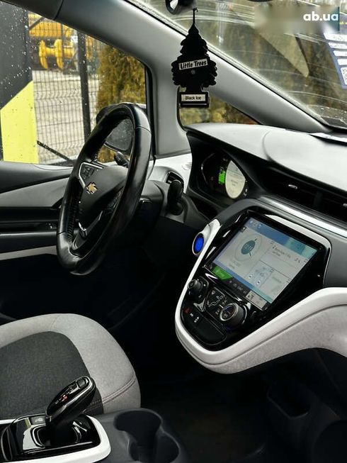 Chevrolet Bolt 2018 - фото 17