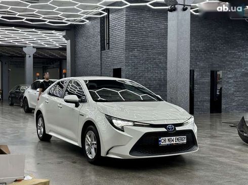 Toyota Corolla 2020 - фото 11