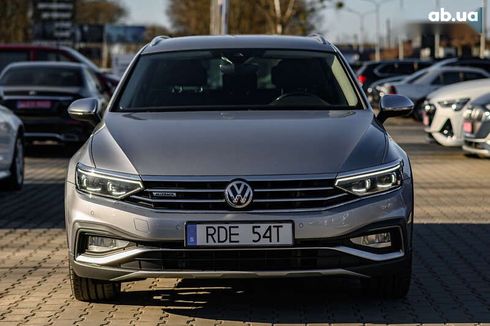 Volkswagen passat alltrack 2020 - фото 17