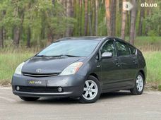 Продаж вживаних Toyota Prius в Києві - купити на Автобазарі