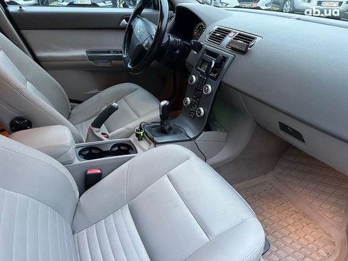 Volvo V50 2007 серый - фото 14