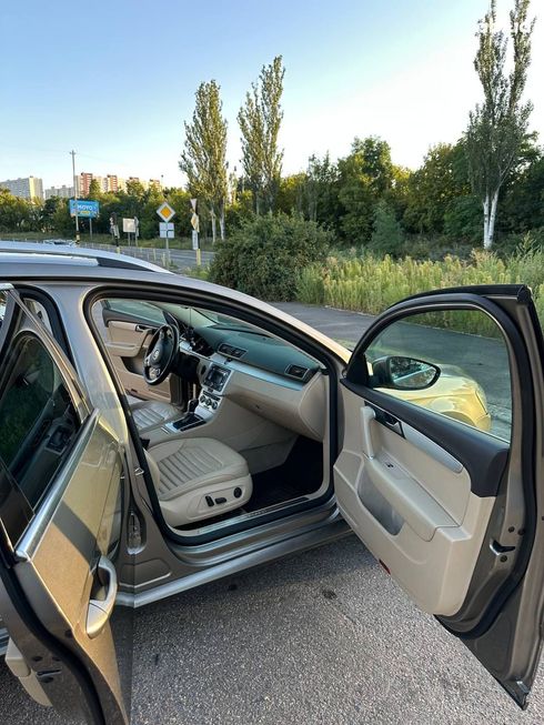 Volkswagen Passat 2012 коричневый - фото 12