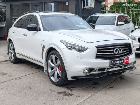 Infiniti FX-Series 2013 белый - фото 14
