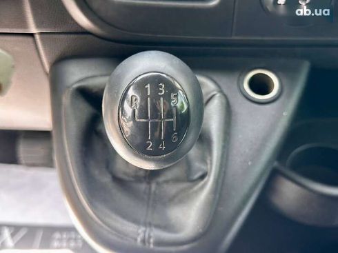Opel Movano 2011 - фото 24