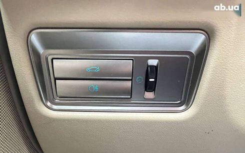 Jaguar XF 2010 - фото 20