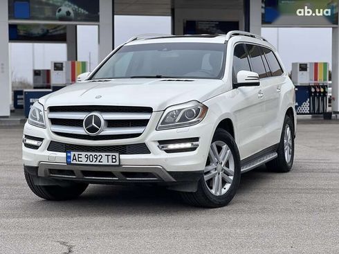 Mercedes-Benz GL-Класс 2012 - фото 3