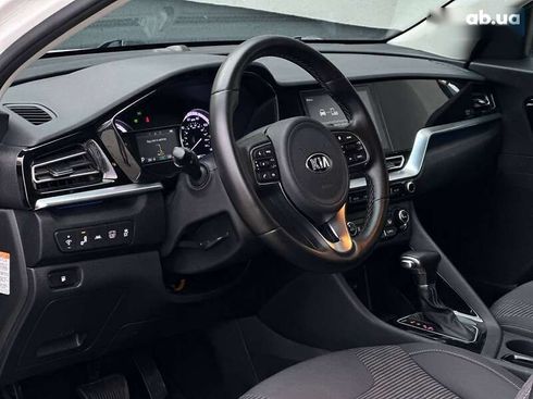 Kia Niro 2020 - фото 10