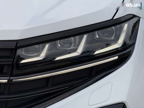 Volkswagen Touareg 2023 - фото 14