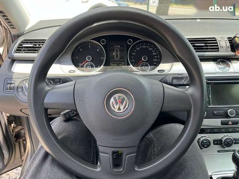 Volkswagen Passat 2012 - фото 17