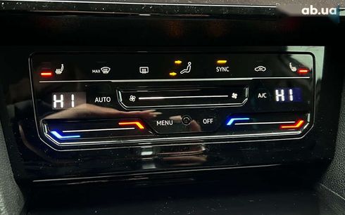 Volkswagen Passat 2016 - фото 17