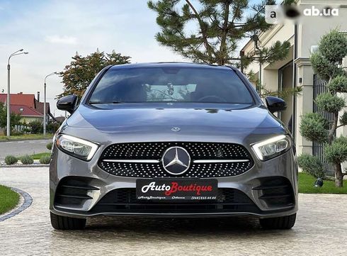 Mercedes-Benz A-Класс 2019 - фото 2