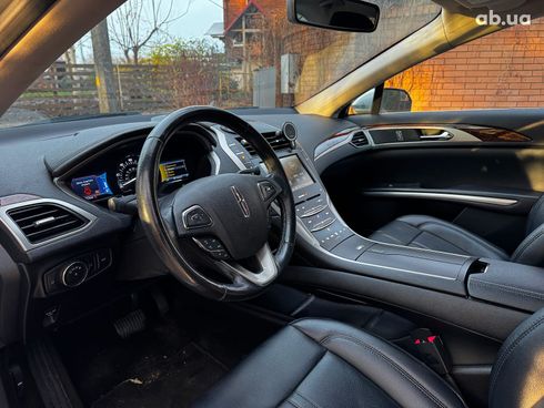 Lincoln MKZ 2016 серый - фото 28