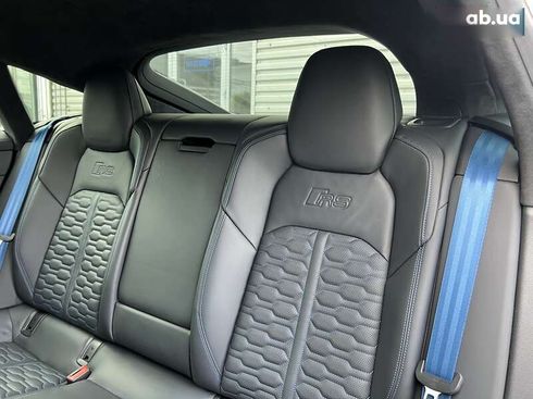Audi RS7 2023 - фото 25