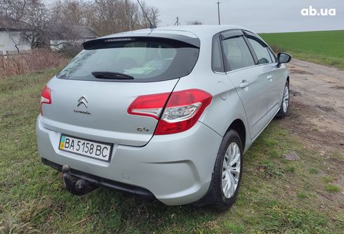 Citroёn C4 2013 серебристый - фото 4