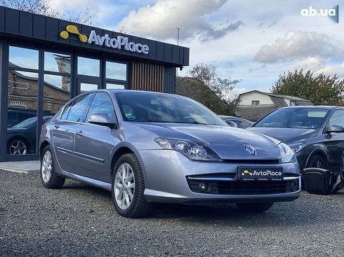 Renault Laguna 2009 - фото 11