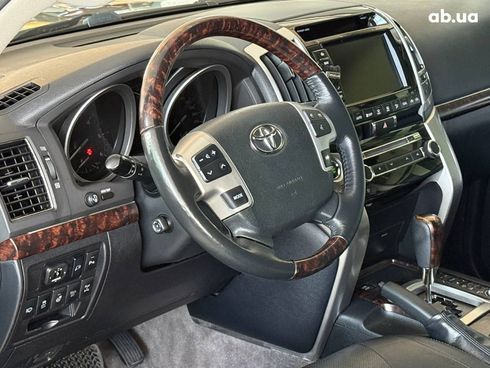Toyota land cruiser 200 2012 серый - фото 19