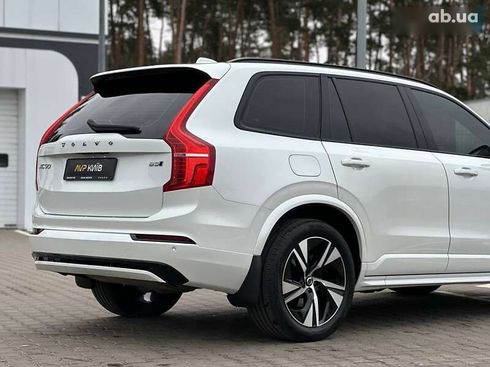 Volvo XC90 2021 - фото 19