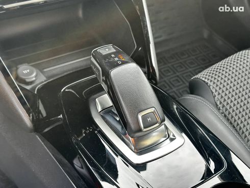 Peugeot 2008 2020 оранжевый - фото 22