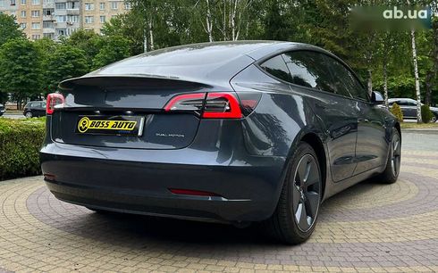 Tesla Model 3 2021 - фото 7