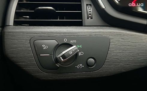 Audi A4 2018 - фото 23
