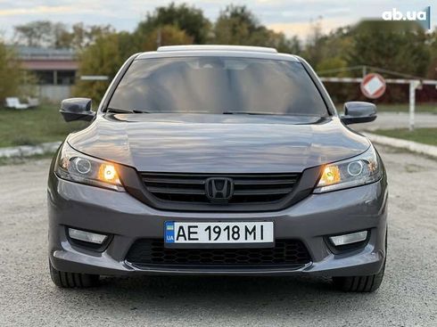 Honda Accord 2014 - фото 11