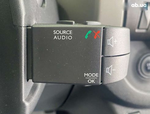 Renault Trafic 2018 - фото 21