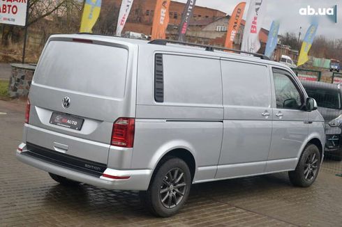 Volkswagen Transporter 2018 - фото 15